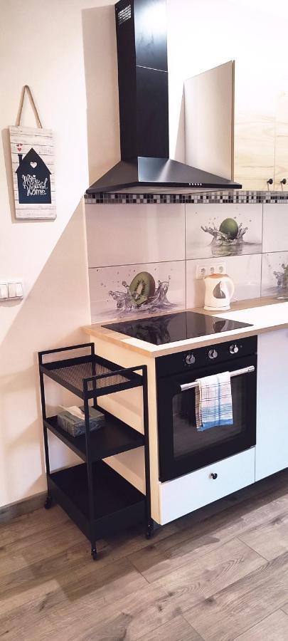 Apartman - Cafe Princ Pod Hradem Wifi, Klima Sternberk Exterior photo