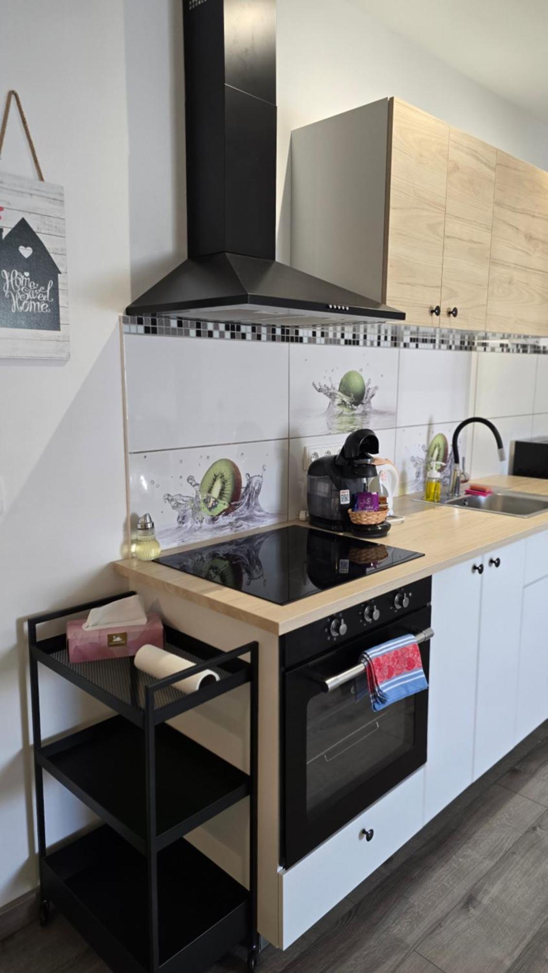 Apartman - Cafe Princ Pod Hradem Wifi, Klima Sternberk Exterior photo